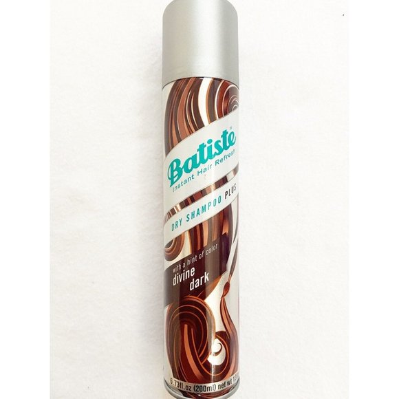 Batiste Dry Shampoo Dark & Deep Brown With A Hint Of Color Divine Dark 200ml - Picture 1 of 3